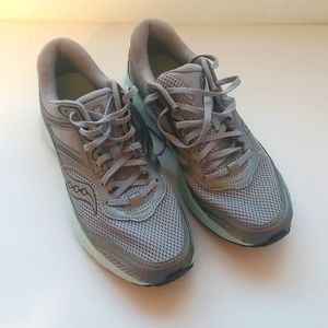 Saucony Cohesion Tr12 versafoam gray running sneakers New Without Box
